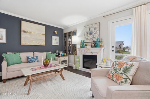 Tiny photo for 5662 Tibaron Lane #B, Toledo, OH 43615 (MLS # 10006654)