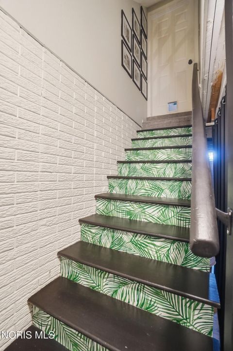 Tiny photo for 5662 Tibaron Lane #B, Toledo, OH 43615 (MLS # 10006654)