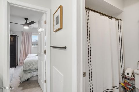 Tiny photo for 5662 Tibaron Lane #B, Toledo, OH 43615 (MLS # 10006654)