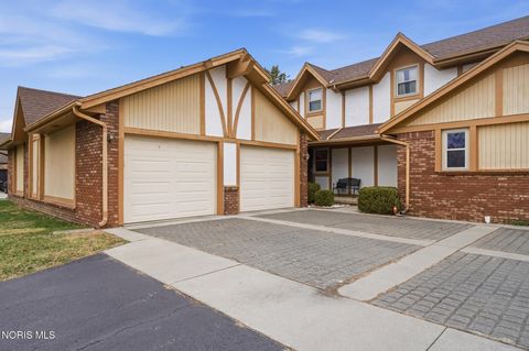 Tiny photo for 5662 Tibaron Lane #B, Toledo, OH 43615 (MLS # 10006654)