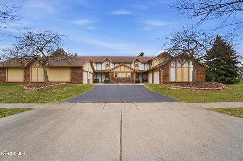 Photo of 5662 Tibaron Lane #B, Toledo, OH 43615 (MLS # 10006654)