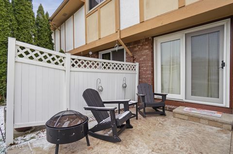 Tiny photo for 5662 Tibaron Lane #B, Toledo, OH 43615 (MLS # 10006654)