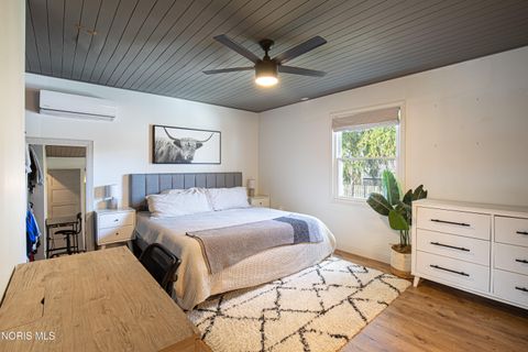 Tiny photo for 318 Birchdale Road, Perrysburg, OH 43551 (MLS # 10005060)