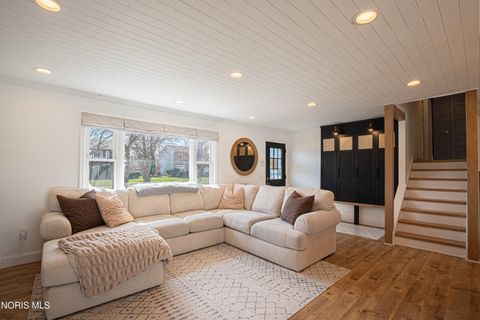 Tiny photo for 318 Birchdale Road, Perrysburg, OH 43551 (MLS # 10005060)