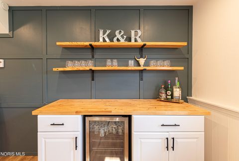 Tiny photo for 318 Birchdale Road, Perrysburg, OH 43551 (MLS # 10005060)