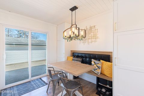 Tiny photo for 318 Birchdale Road, Perrysburg, OH 43551 (MLS # 10005060)