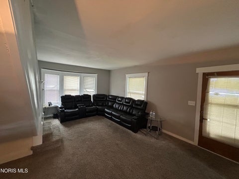 Tiny photo for 4927 N Summit Street, Toledo, OH 43611 (MLS # 10013606)
