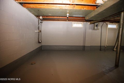 Tiny photo for 5414 303rd Street, Toledo, OH 43611 (MLS # 10000367)