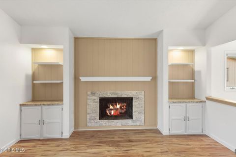 Tiny photo for 6804 Woodmeadow Drive, Toledo, OH 43617 (MLS # 10006557)