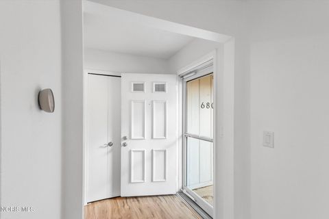 Tiny photo for 6804 Woodmeadow Drive, Toledo, OH 43617 (MLS # 10006557)