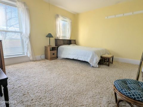 Tiny photo for 12345 Grove Road, Fostoria, OH 44830 (MLS # 10004856)