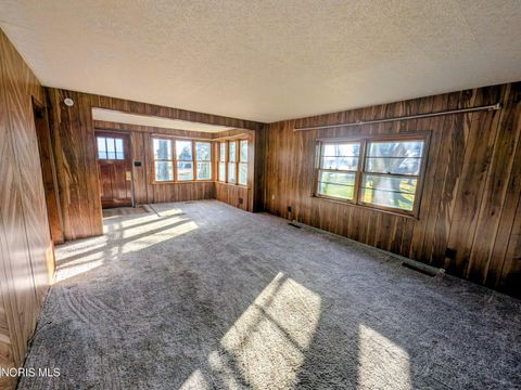 Tiny photo for 12345 Grove Road, Fostoria, OH 44830 (MLS # 10004856)