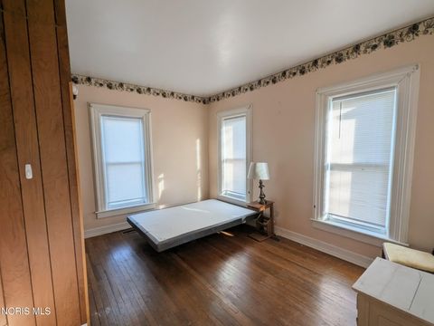 Tiny photo for 12345 Grove Road, Fostoria, OH 44830 (MLS # 10004856)