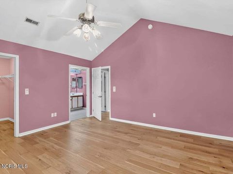 Tiny photo for 2358 Whispering Pines Drive, Toledo, OH 43617 (MLS # 10010749)