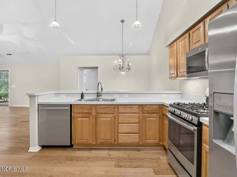 Tiny photo for 2358 Whispering Pines Drive, Toledo, OH 43617 (MLS # 10010749)