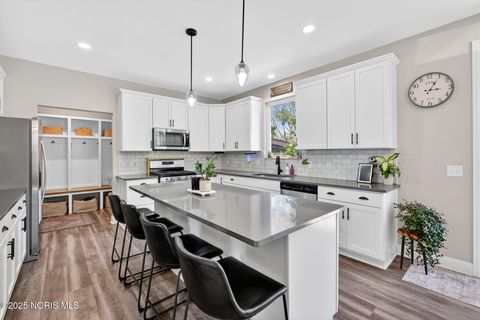 Tiny photo for 938 Wilkshire Drive, Waterville, OH 43566 (MLS # 10004331)