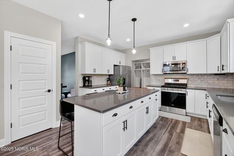 Tiny photo for 938 Wilkshire Drive, Waterville, OH 43566 (MLS # 10004331)