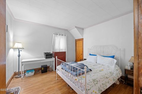 Tiny photo for 103 Cherry Street St, Swanton, OH 43558 (MLS # 10000308)