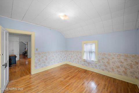 Tiny photo for 103 Cherry Street St, Swanton, OH 43558 (MLS # 10000308)