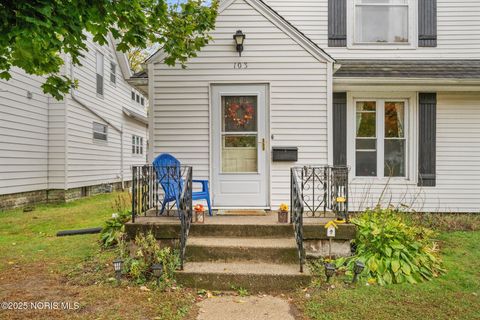 Tiny photo for 103 Cherry Street St, Swanton, OH 43558 (MLS # 10000308)