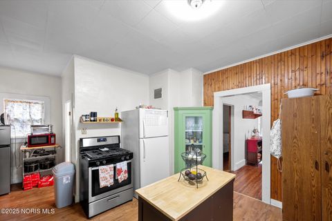 Tiny photo for 103 Cherry Street St, Swanton, OH 43558 (MLS # 10000308)