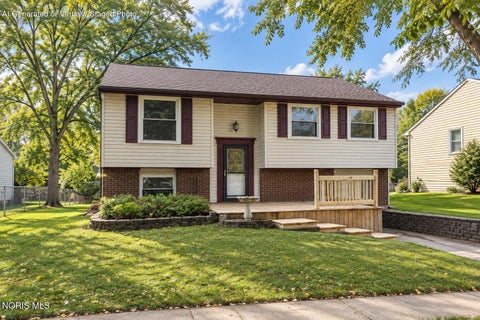 Homes For Sale - 5415 Thornbrook Trail<br/> Toledo, OH 43611