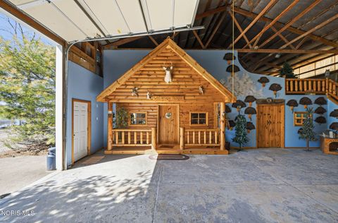 Tiny photo for 4955 E Wohlers Avenue, Lakeside Marblehead, OH 43440 (MLS # 10006158)