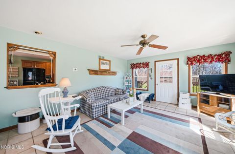 Tiny photo for 4955 E Wohlers Avenue, Lakeside Marblehead, OH 43440 (MLS # 10006158)