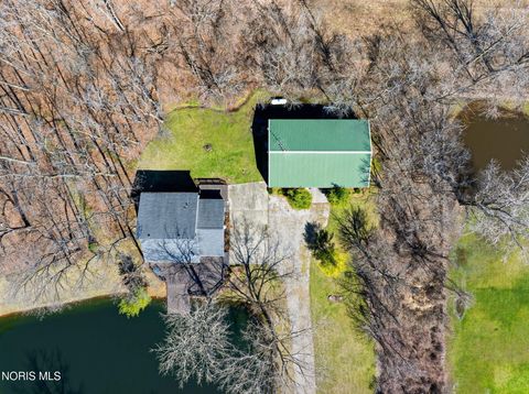 Tiny photo for 4955 E Wohlers Avenue, Lakeside Marblehead, OH 43440 (MLS # 10006158)