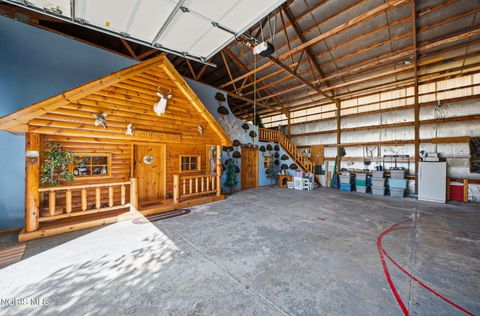 Tiny photo for 4955 E Wohlers Avenue, Lakeside Marblehead, OH 43440 (MLS # 10006158)