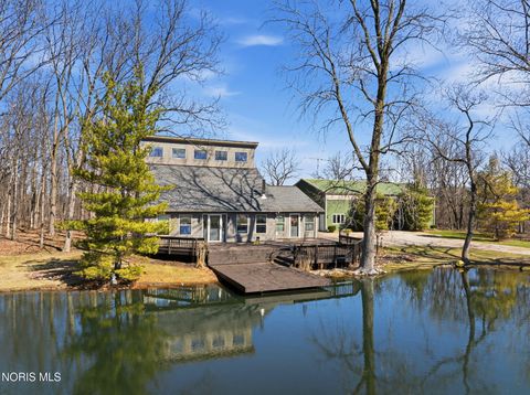 Tiny photo for 4955 E Wohlers Avenue, Lakeside Marblehead, OH 43440 (MLS # 10006158)