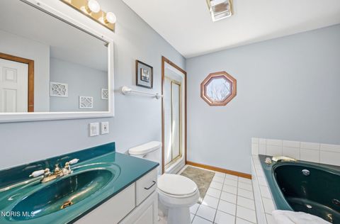 Tiny photo for 4955 E Wohlers Avenue, Lakeside Marblehead, OH 43440 (MLS # 10006158)