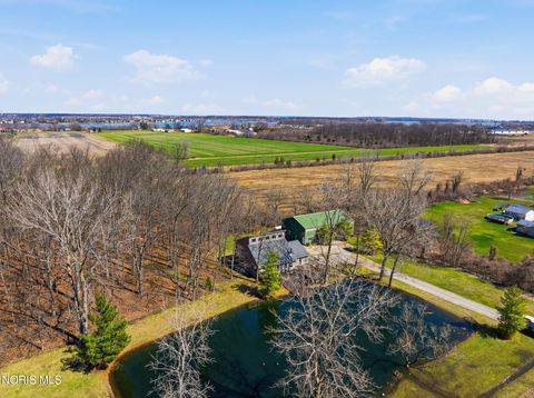 Tiny photo for 4955 E Wohlers Avenue, Lakeside Marblehead, OH 43440 (MLS # 10006158)