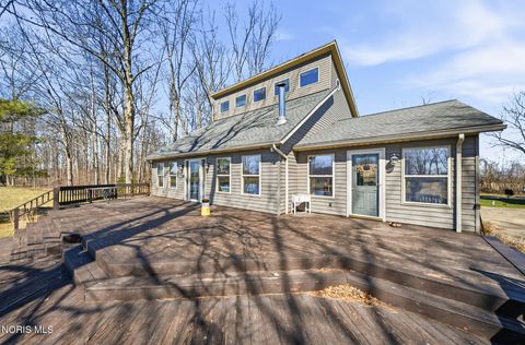 Tiny photo for 4955 E Wohlers Avenue, Lakeside Marblehead, OH 43440 (MLS # 10006158)