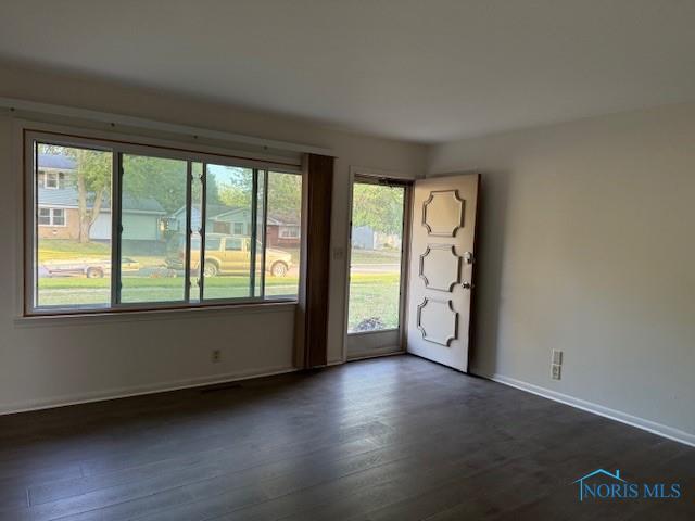 Findlay, Ohio 45840, United States, 3 Bedrooms Bedrooms, ,1 BathroomBathrooms,Residential,Active,221369