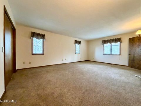 Tiny photo for 119 Cleveland Avenue, Defiance, OH 43512 (MLS # 10005766)