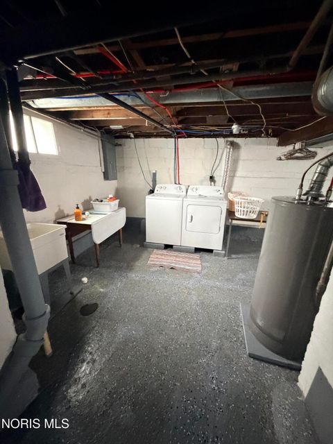 Tiny photo for 915 Delaware Avenue, Montpelier, OH 43543 (MLS # 10004147)