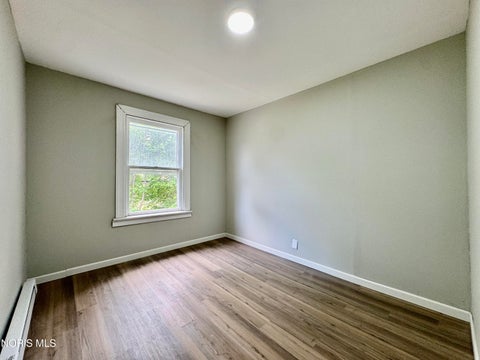 Tiny photo for 1102 White Street, Toledo, OH 43605 (MLS # 10012333)