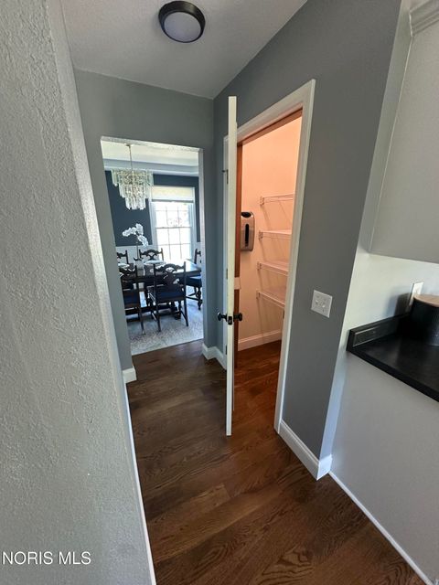 Tiny photo for 5448 Deercross Court, Sylvania, OH 43560 (MLS # 10008943)