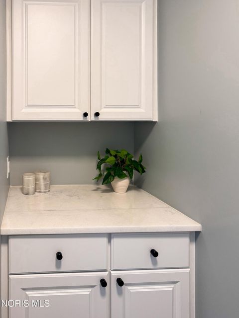 Tiny photo for 5448 Deercross Court, Sylvania, OH 43560 (MLS # 10008943)