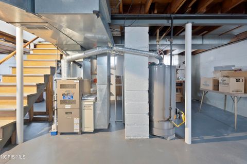 Tiny photo for 5113 Tappan Avenue, Toledo, OH 43612 (MLS # 10004215)