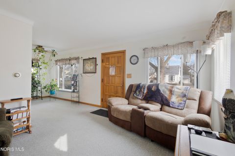 Tiny photo for 5113 Tappan Avenue, Toledo, OH 43612 (MLS # 10004215)