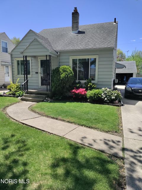 Tiny photo for 5113 Tappan Avenue, Toledo, OH 43612 (MLS # 10004215)