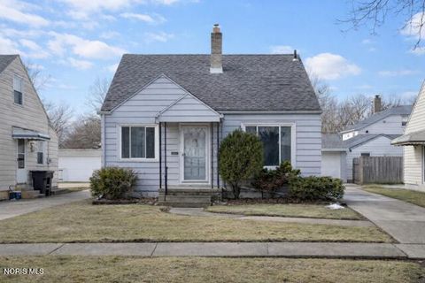 Tiny photo for 5113 Tappan Avenue, Toledo, OH 43612 (MLS # 10004215)