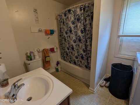 Tiny photo for 517 Knower Street, Toledo, OH 43609 (MLS # 10006771)