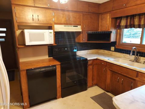 Tiny photo for 314 N High Street, Columbus Grove, OH 45830 (MLS # 10002595)