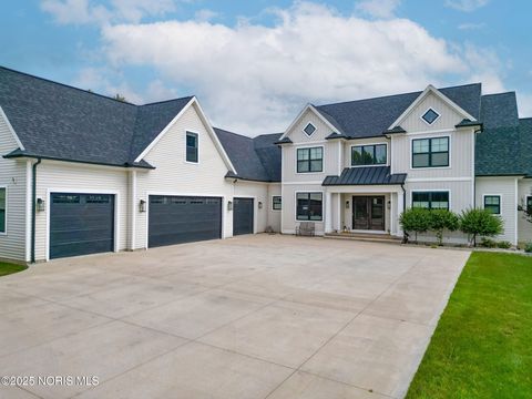 Tiny photo for 3150 Shoreland Avenue, Toledo, OH 43611 (MLS # 10000846)