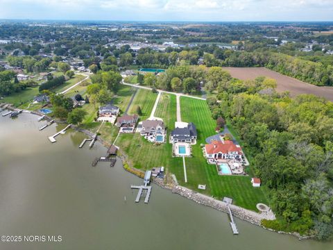 Tiny photo for 3150 Shoreland Avenue, Toledo, OH 43611 (MLS # 10000846)