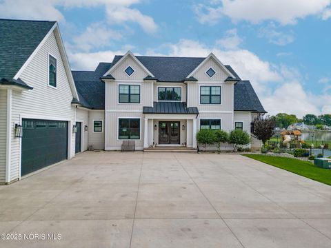 Tiny photo for 3150 Shoreland Avenue, Toledo, OH 43611 (MLS # 10000846)