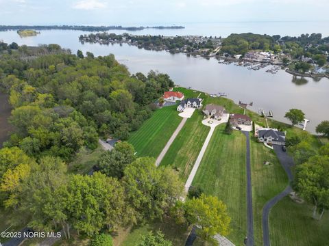 Tiny photo for 3150 Shoreland Avenue, Toledo, OH 43611 (MLS # 10000846)